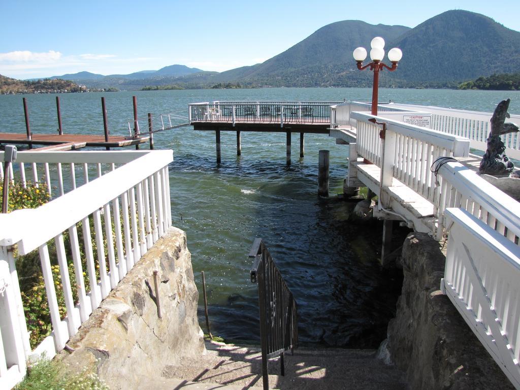 Lake Place Resort Glenhaven Экстерьер фото